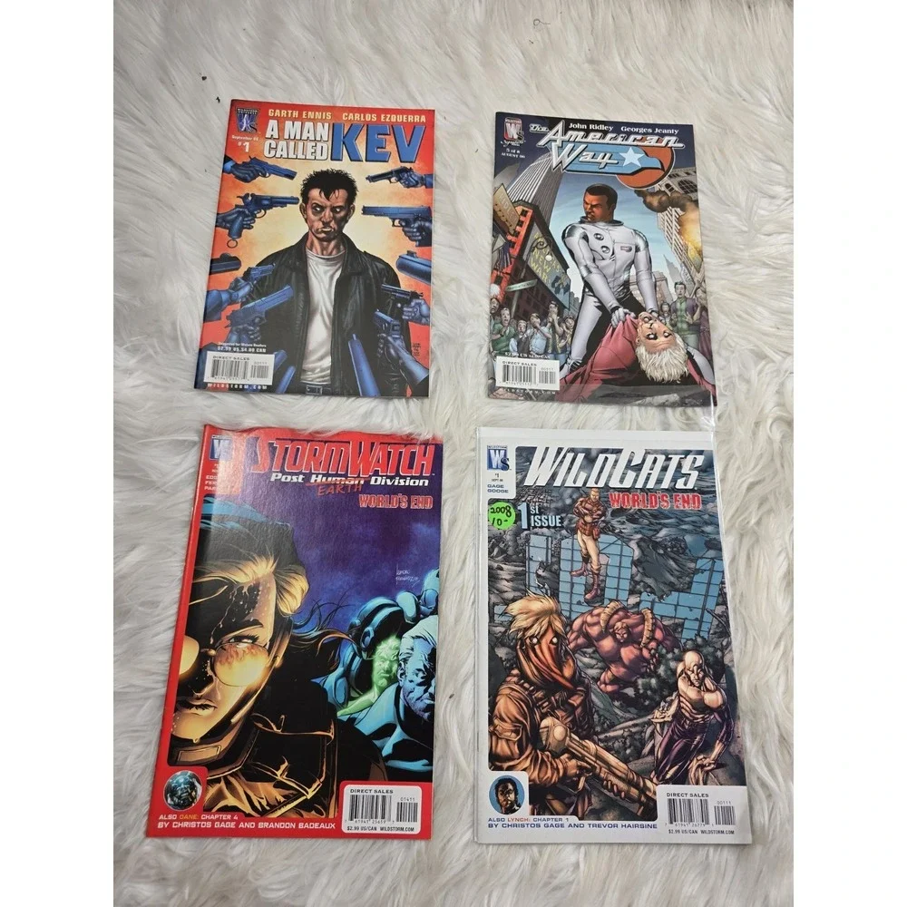 Wildstorm Comics - 26 Comic Books! Random Assortment Comics Great Condition! B24
